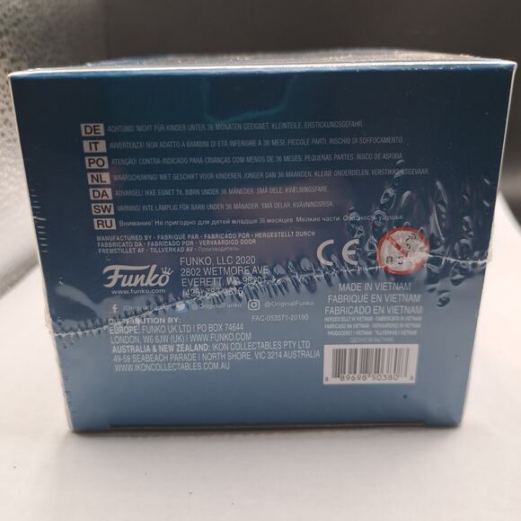 Funko Mini Disneyland "Alice at the Mad Tea Party Attraction" #01 - Picture 4 of 4